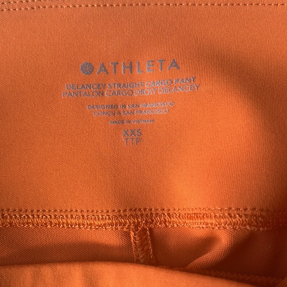 Athleta Delancey Straight Cargo Pant, XXS, 2022 Fall Edition - Picture 4 of 10